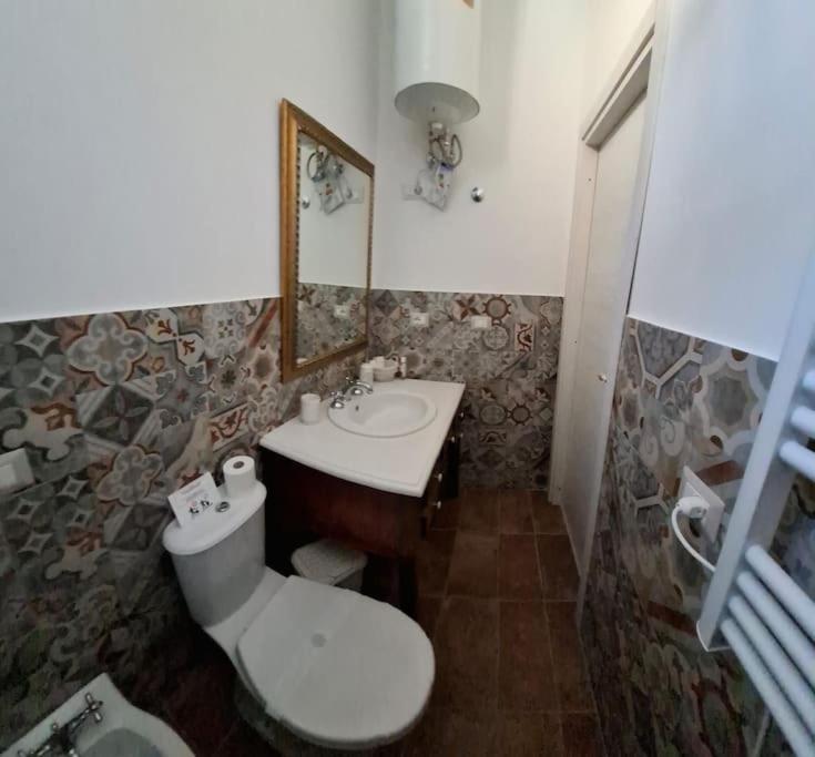 Casa Vacanze Vico Minaudo Catania Exterior photo