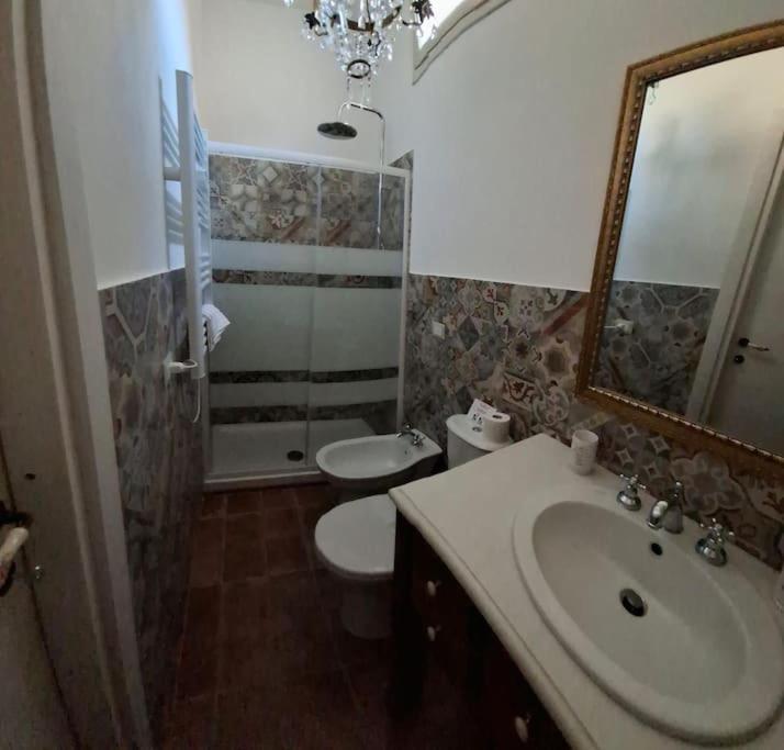 Casa Vacanze Vico Minaudo Catania Exterior photo